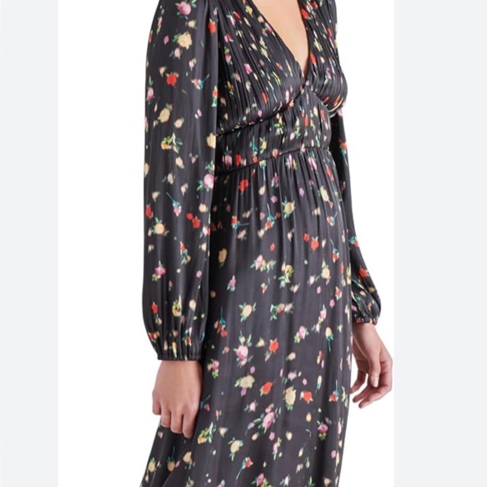 Steve Madden Black Floral Long Sleeve Dress